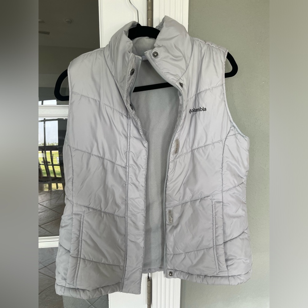 Women’s Columbia Vest